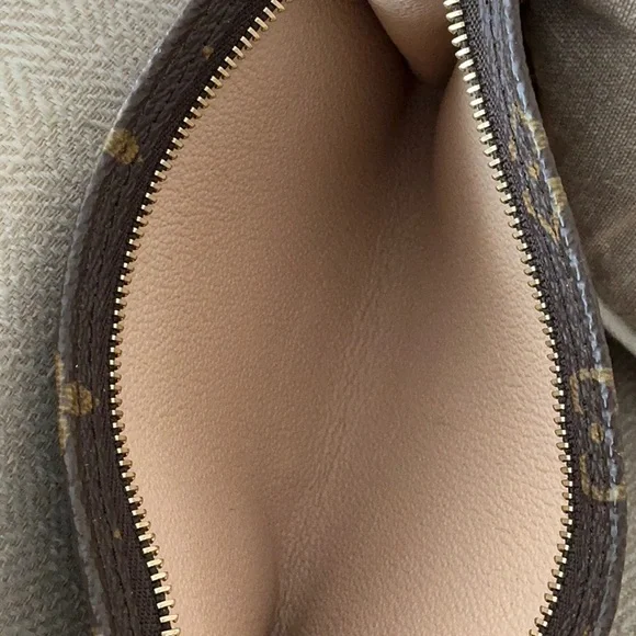 LOUIS VUITTON Authentic Zippy Pouch Monogram Unbranded Good Chain & Tassel - Picture 7 of 9